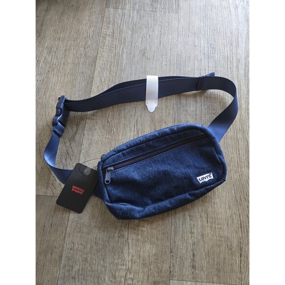 LEVI'S JEANS Denim Belt Bag Fanny Pack Chest Purse Adjustable NEW - Picture 1 of 5